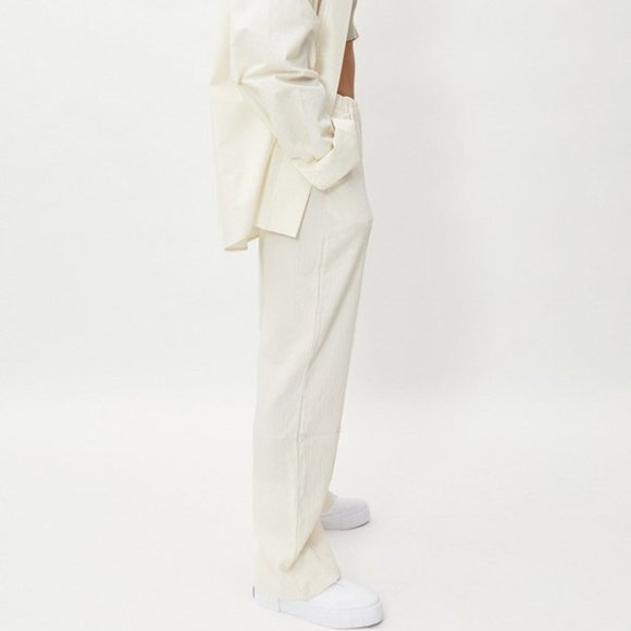 Another finn crinkle pants - Picture 1 of 3